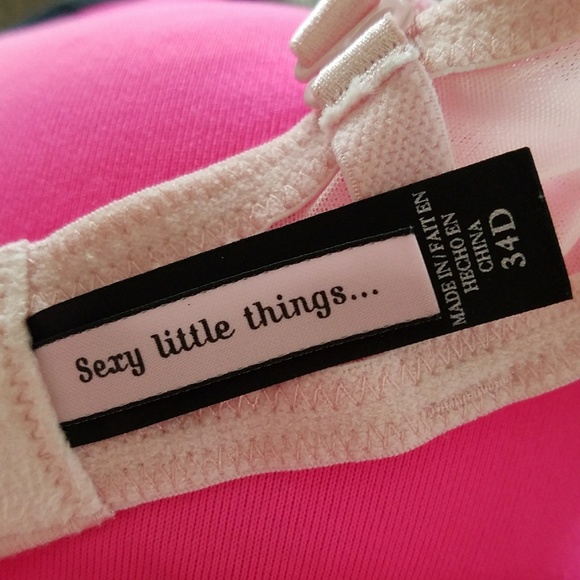 Victoria's Secret Sexy Little Things Push-up Bra - Picture 8 of 8